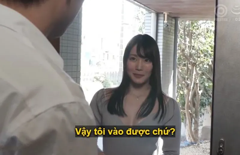 Anh chàng nhà giàu sát bên bị em gái xinh tươi nhà trẻ, mới có chồng dọn về, ve vãn rủ đụ.
